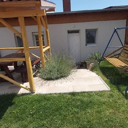 Lali Apartman Balatonudvari Εξωτερικό φωτογραφία