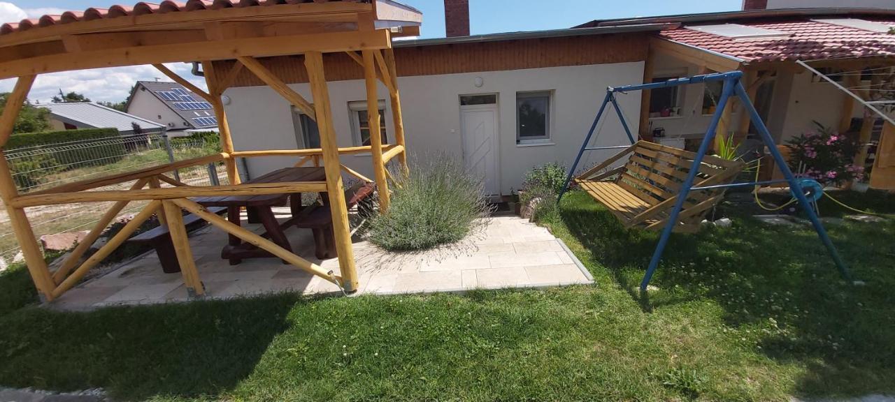 Lali Apartman Balatonudvari Εξωτερικό φωτογραφία